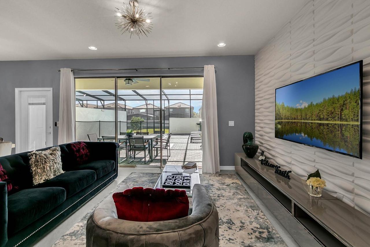 5 Bedrooms - 4,5 Bathrooms - Windsor At Westside 8928 Sa Orlando Exterior photo